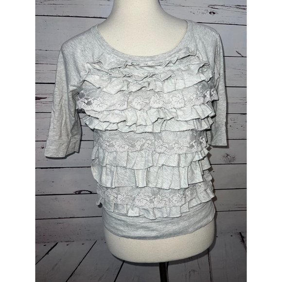 Hollister Shirt Small Womens‎ Y2K Gray Lace Ruffle Layered 90s 80s Bella Swan - Picture 1 of 7